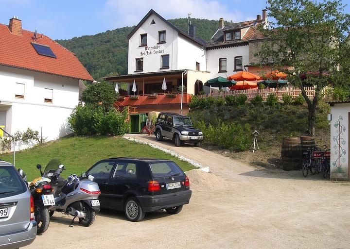 Weingut Johannes Hostert